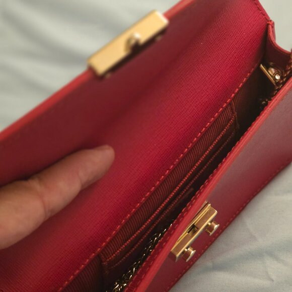 Fancy/New Red Leather Furla Purse - Picture 5 of 6